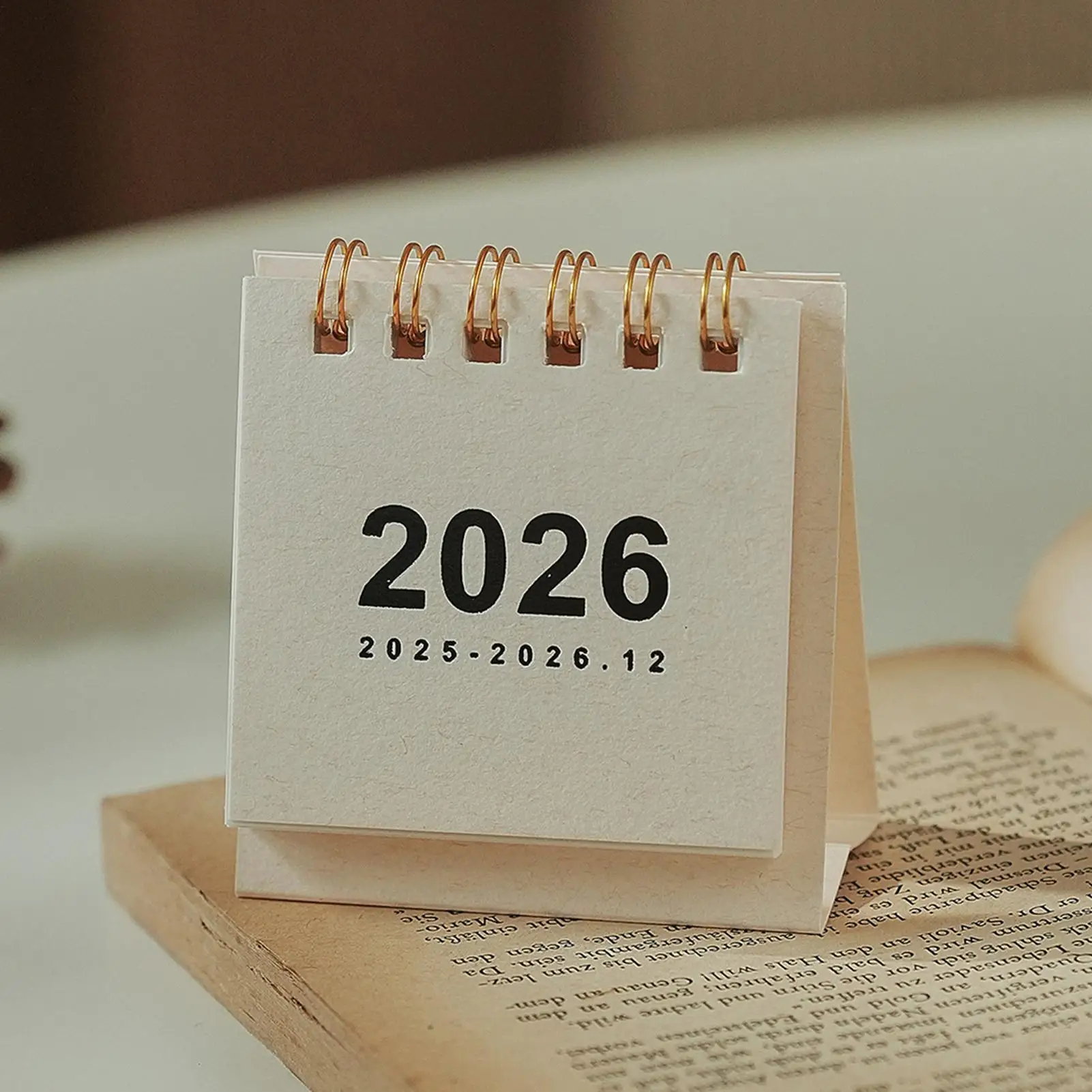 Mini Calendario Semplice 2026, Piccolo Calendario da Scrivania, Calendario Creativo a Spirale, Planner, Decorazione per Ufficio, Cancelleria - immagine 5