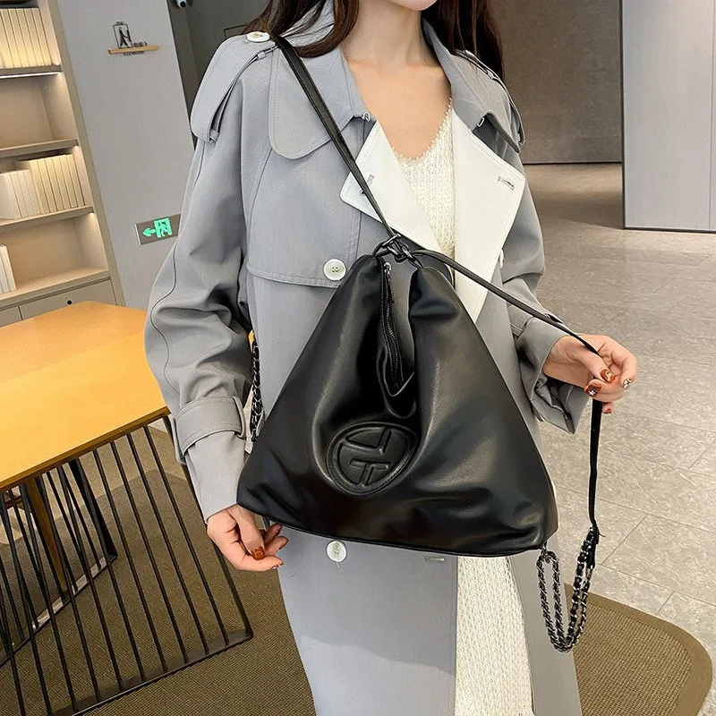 CGCBAG 2023 New Fashion Women Shoulder Bag Lage Capacity Designer Luxury Female Tote Bag High Quality PU Leather Chain Backpack
