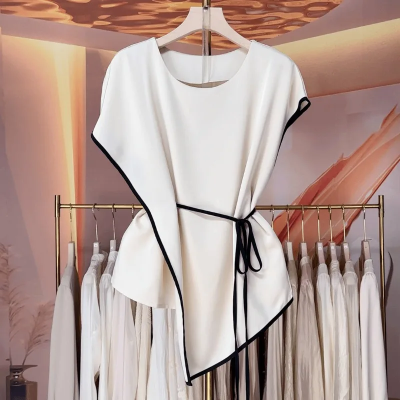 Mayra | Temperamental, long-sleeved, single-breasted V-neck shirt