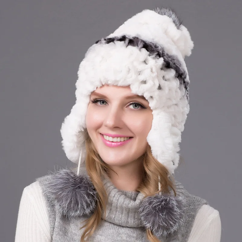 

Real Otter Rabbit Hair Knitted Hat with Silver Fox Fur Woven Fur Ear Protection Hat for Children To Keep Warm in Winter