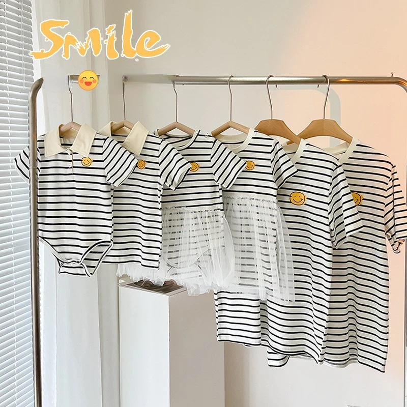 Family Matching Outfits Short Sleeves Baby Girl Boy Bodysuit Striped Mother Dad Son Daughter Parent-child Pullover Tee H1212 2