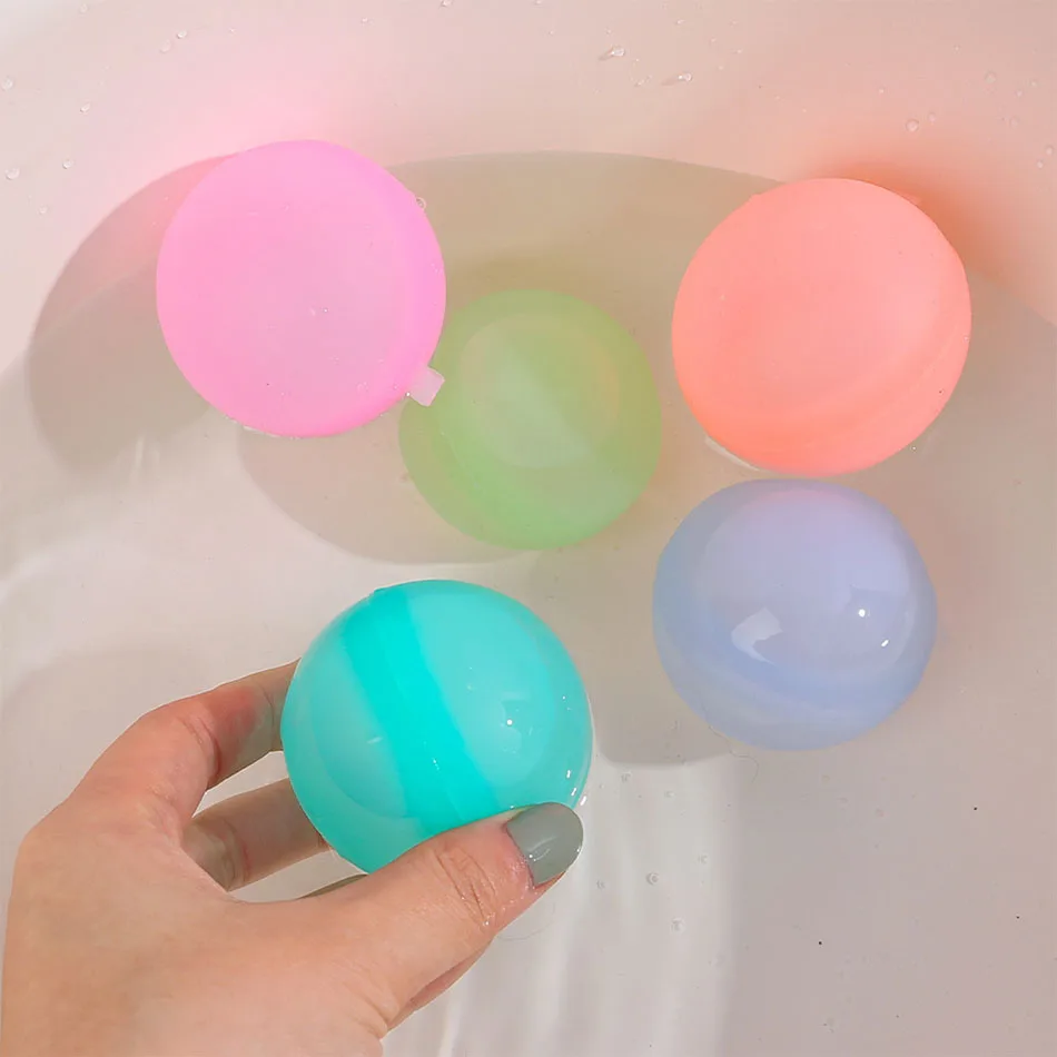 60pcs Reusable Water Fighting Balls Adults Kids Summer Swimming Pool Silicone Water Playing Toys Pool Water Bomb Balloons Games 3