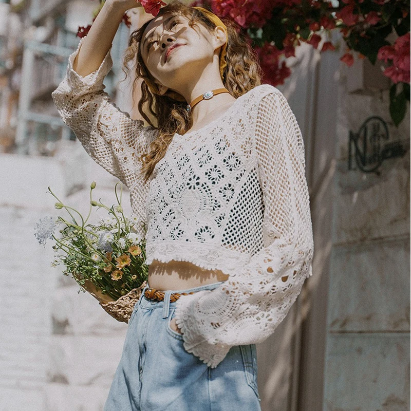 

New Spring Summer Wear Crochet Hollow Out Blouse Smock Girl's Sweet Tops Seaside Holiday Sunscreen Shirt Bohemian Pullover