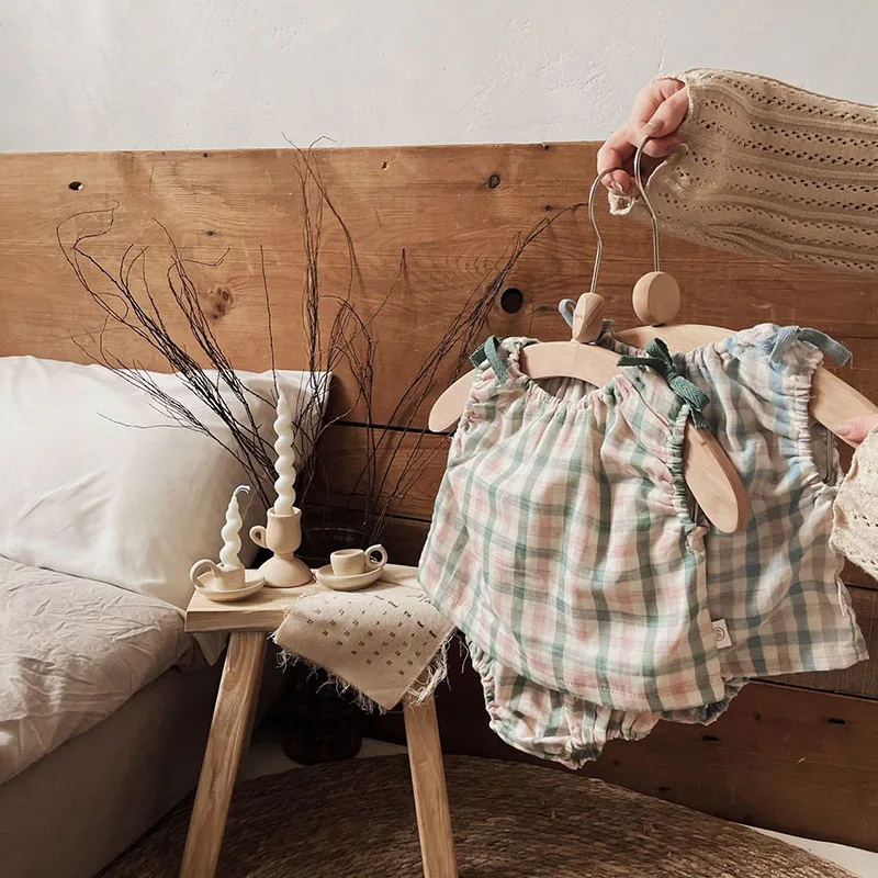 Summer Baby Girls Plaid Tee and Bloomer Clothing Set