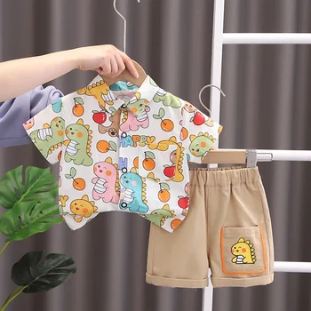 Abbigliamento per bambini 2023 Nuovi vestiti per ragazzi alla moda Set Summer Kids Sport Style Camicia a maniche corte Pantaloncini Set da due pezzi