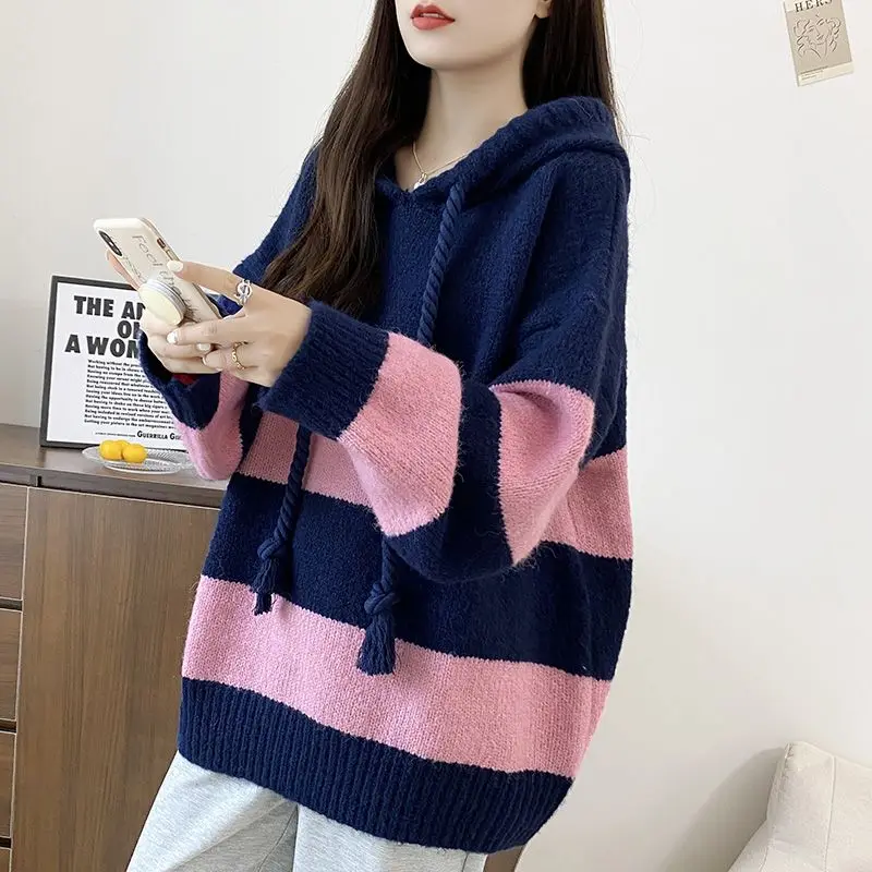 

Trendy and Lazy Hooded Pullover Knitted Women's Autumn and Winter New 2023 Korean Edition Loose and Slim Striped Sweater Coat