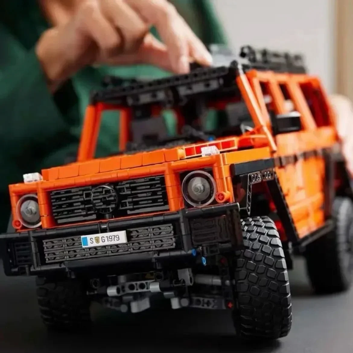 2891PCS technology Mercedes Benz G500 car set 4x4 off-road vehicle 42177 model building block toy birthday gift
