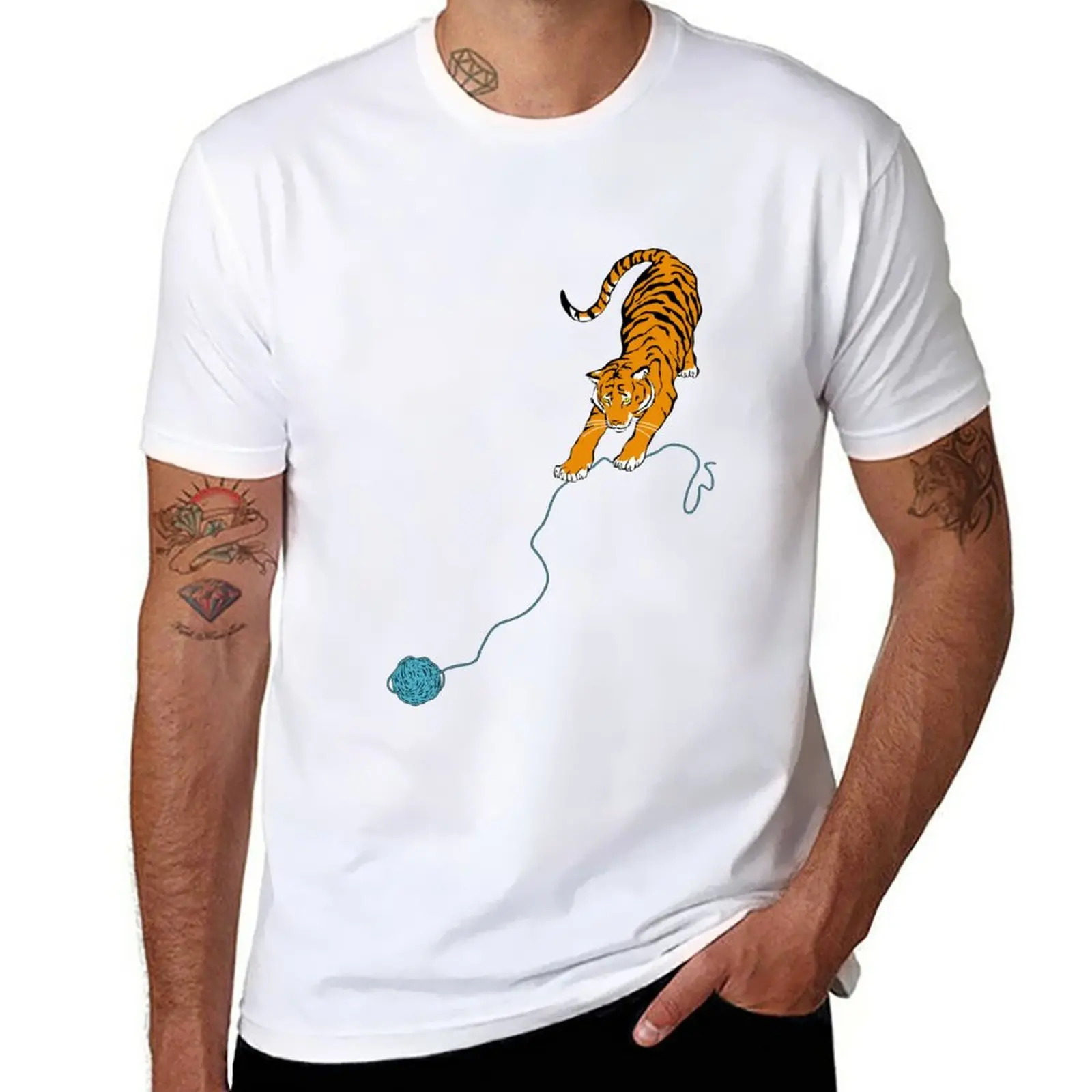 

Big Kitty T-Shirt plus size tops cute tops Men's cotton t-shirt