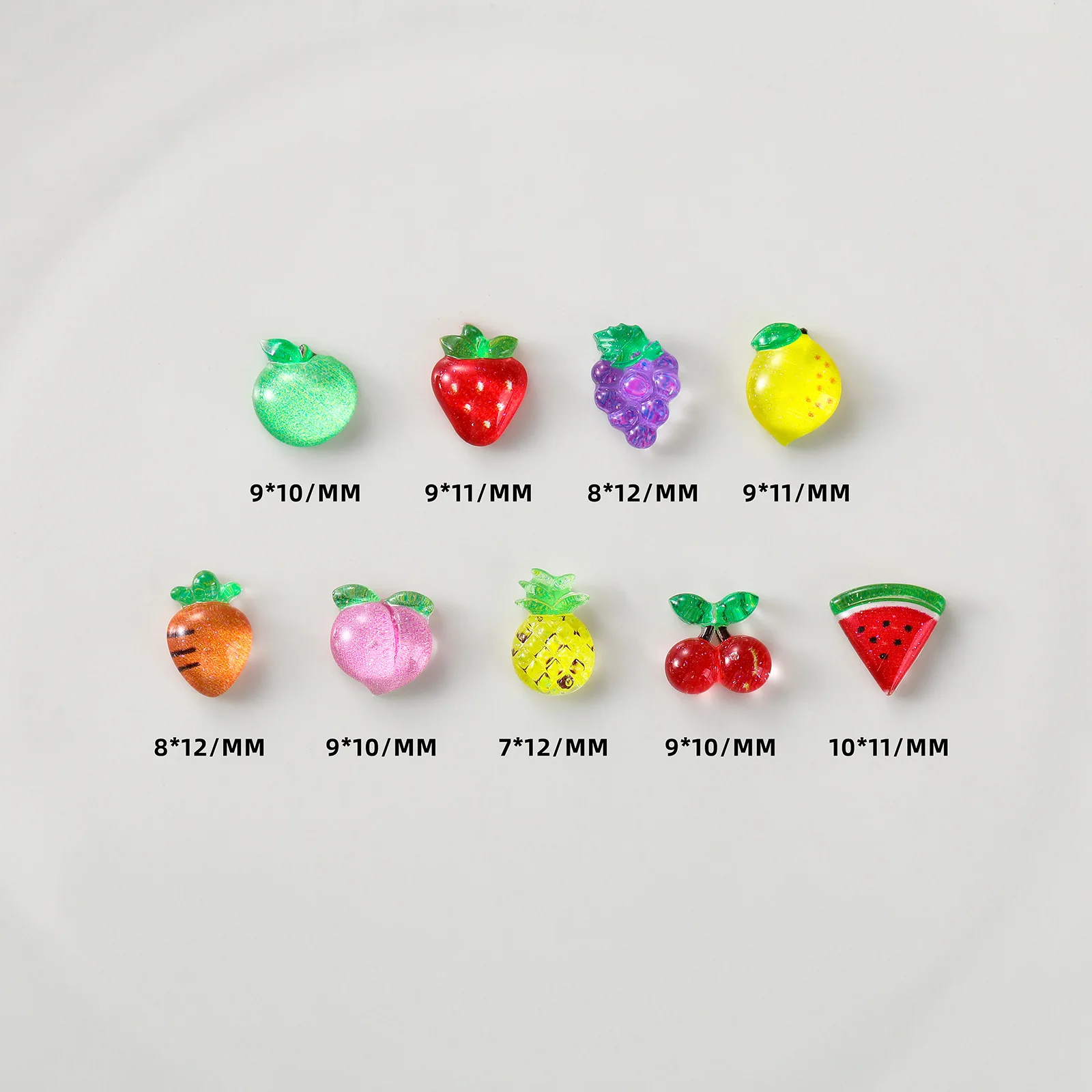 100Pcs 체리 네일 아트 매력 DIY 네일 장식을 위한 디자인을 특징으로 하는 수지 과일 시리즈, 신선하고 활기찬 매니큐어에 적합