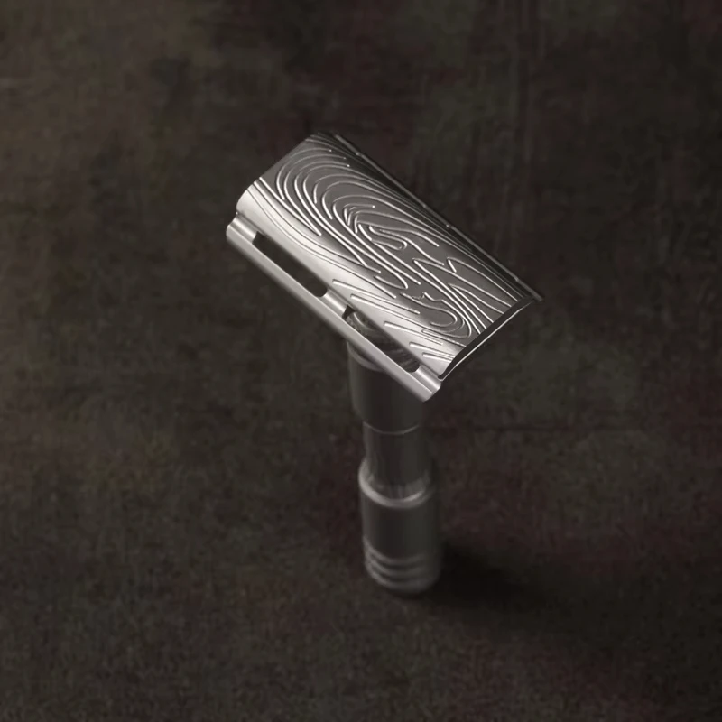 YAQI 316 스테인리스 스틸 버전 고스트 안전 면도기 1.10mm 블레이드 간격 및 12mm 핸들 직경으로 편안한 면도를 제공합니다.