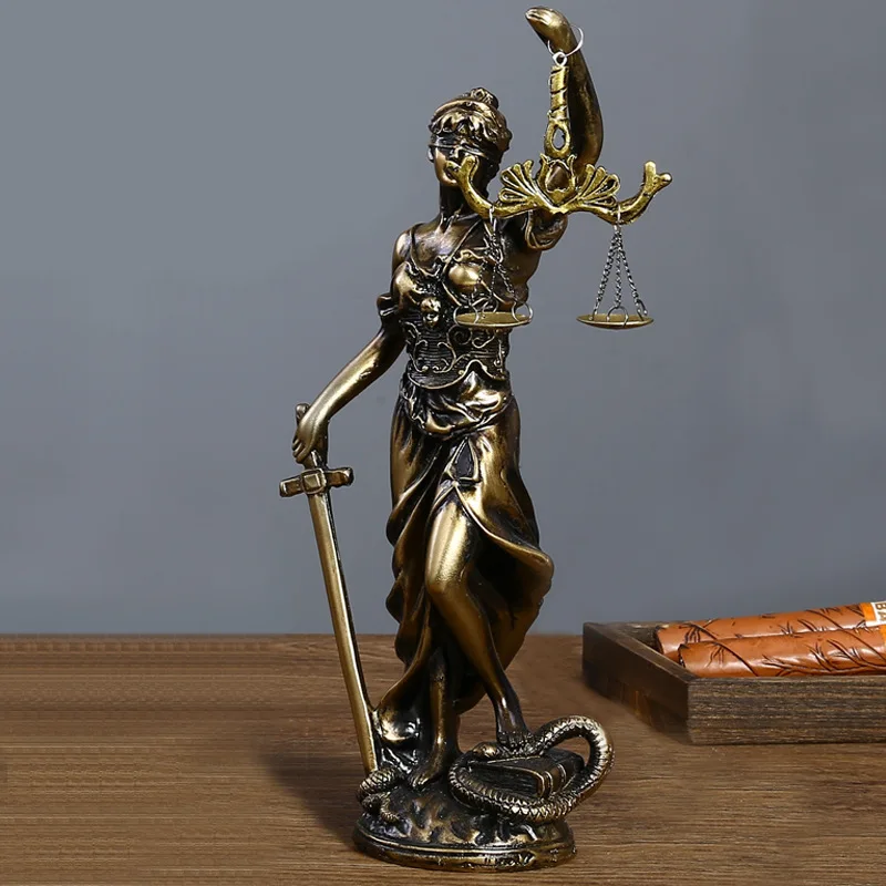 

Huntress Justice Goddess Artemis Figurines Miniatures Crafts Desktop Ornaments Desk Living Room Home Decoration Accessories