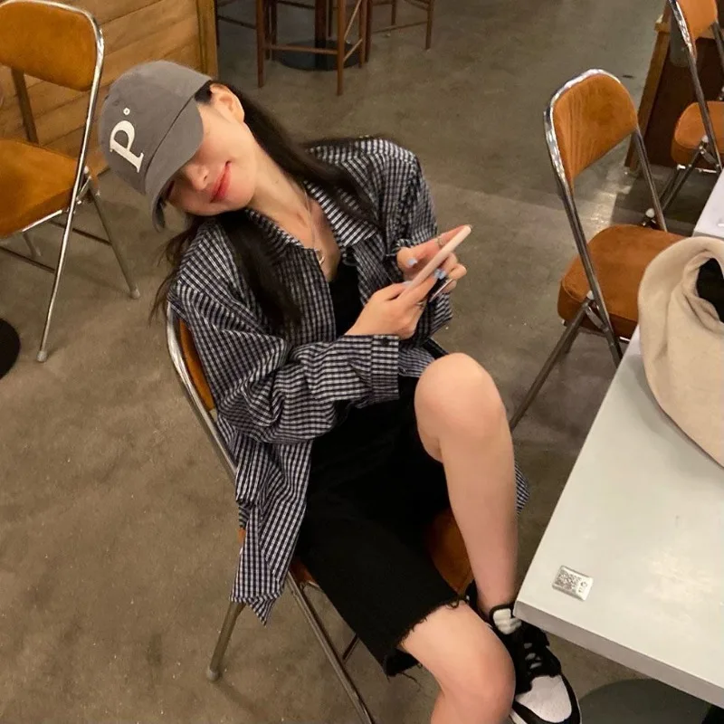 Рисунок 5 - Винтажная клетчатая рубашка QWEEK Y2k