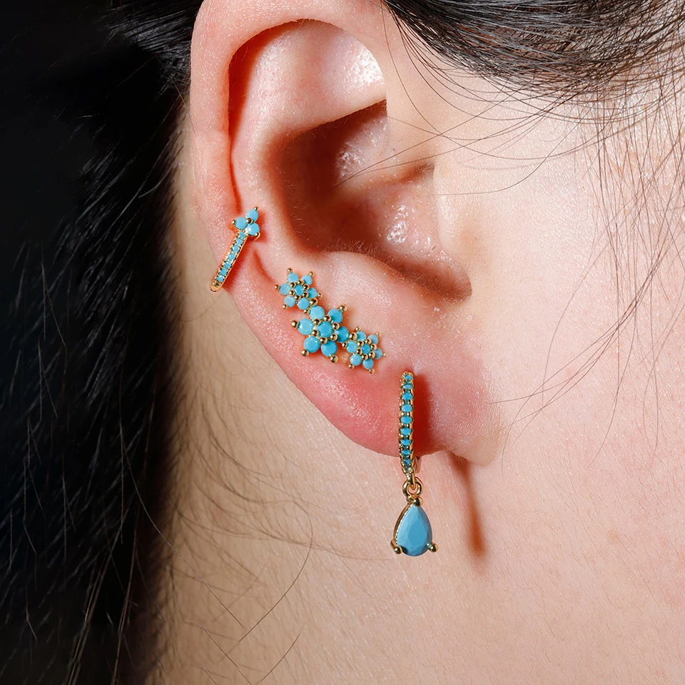 Orecchini pendenti in cristallo europeo Aqua, blu turchese, 8 mm, strass europei, finitura oro, orecchini estivi blu turchese chiaro, ARCTIC DESERT, GE2 - Italia