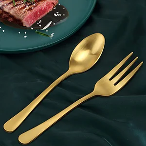 Набор столовых приборов из 30 предметов