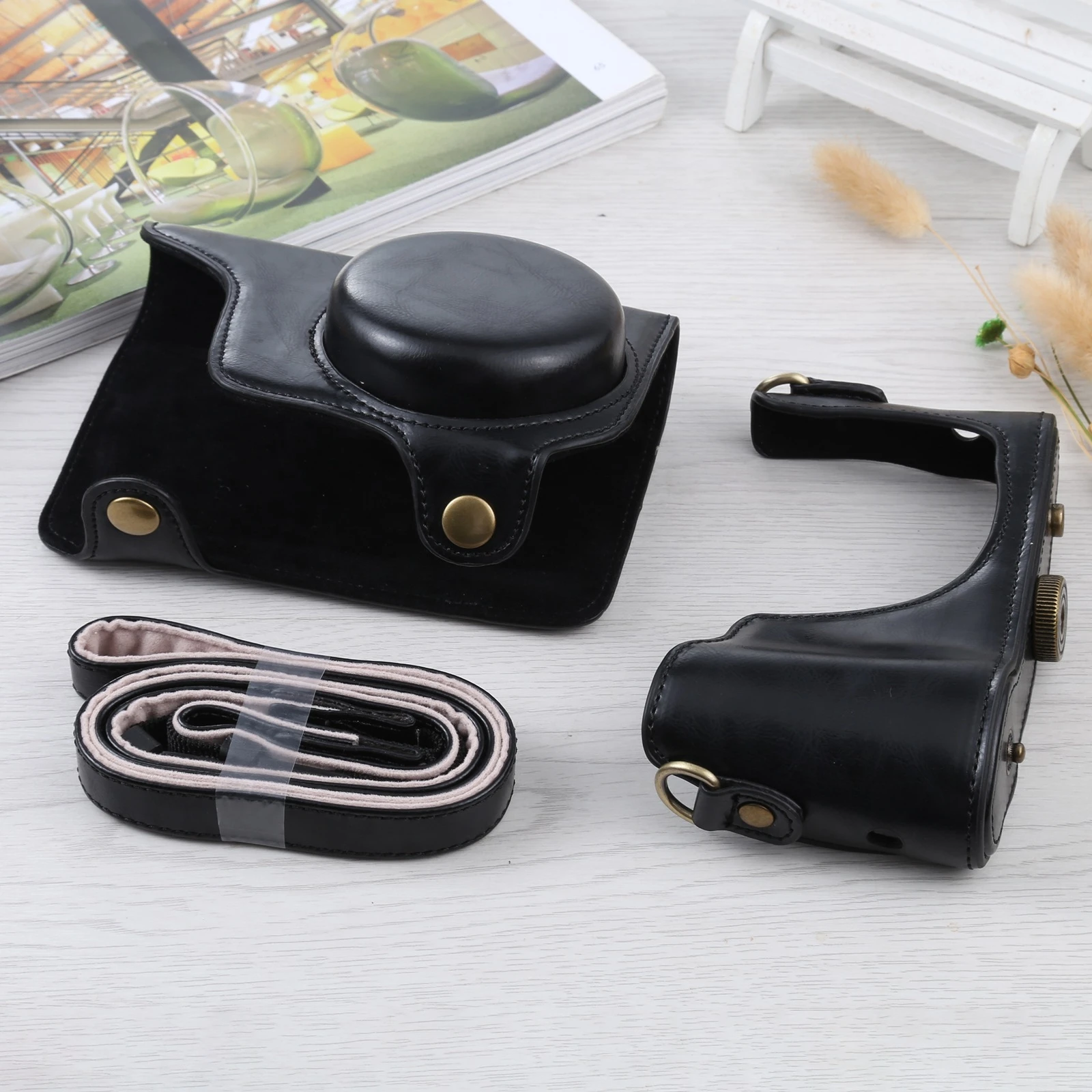 Full Body Camera Bag for Samsung Galaxy Camera EK-GC100 / EK-GC110 / EK-GC200 PU Leather Protective Case with Strap