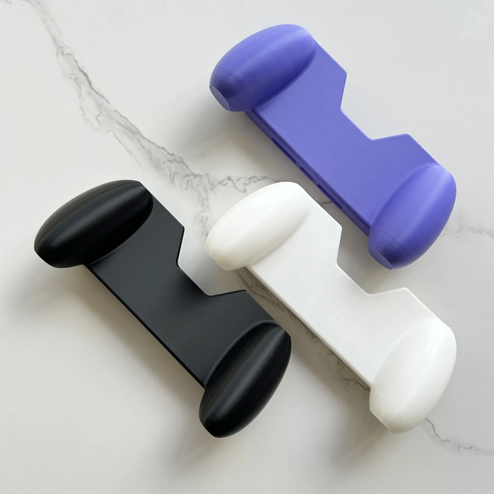 Ergonomic 3D Printed Grip for Gaming Console Accessories