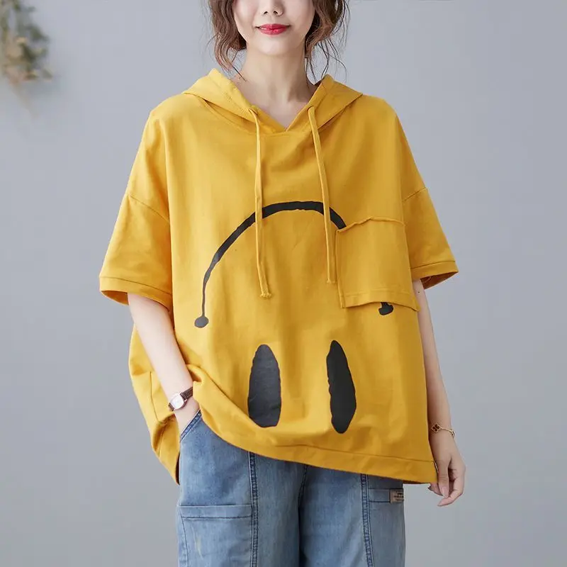 2024 New Summer Fashion Edition Fresh and Age Reducing Loose Casual Oversized Printed Hooded Short Sleeved Women's Hoodie