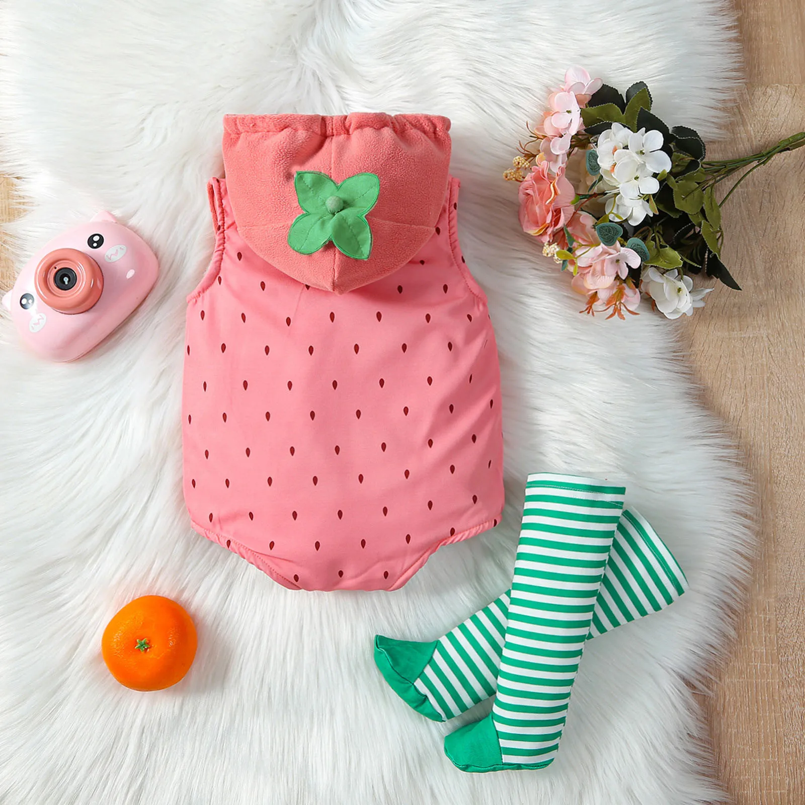 Baby Girls Romper Sleeveless Hooded Strawberry Seed Print Infant Bodysuit with Striped Socks Cute Furit Costumes Outfits