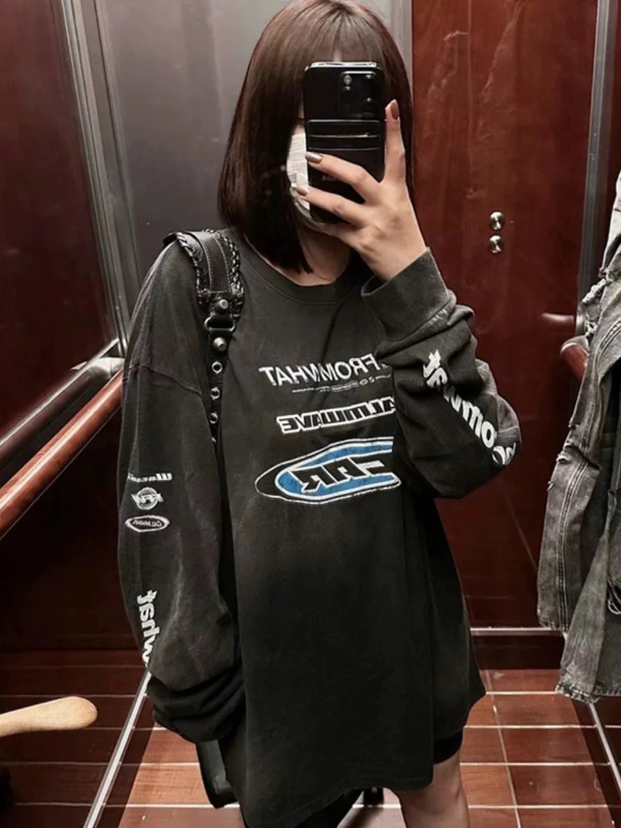 Retro Racing Logo Distred Cotton Long Sve T-irt Streetwear Hip Hop Trendy Base Layer irt Breathable Loose Fit