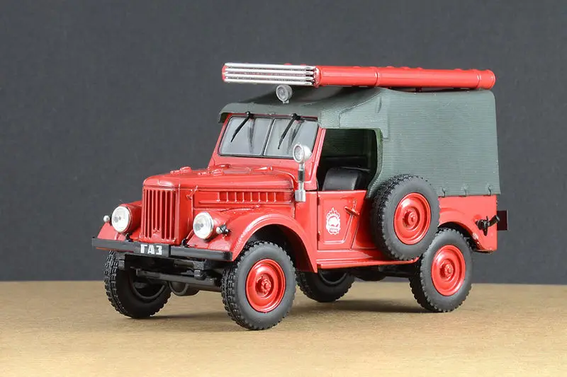 New model cars 1/43 Scale GAZ-69 Soviet Fire Truck PMG-20 USSR 1954 Diecast alloy Toy for collection gift