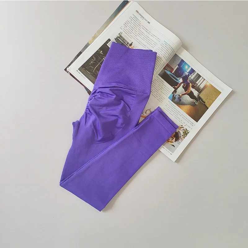 بنطلون رياضي نسائي بدون خياطة بخصر عالٍ ورفع للأرداف، بنطلون خوخي الشكل للجري والتمارين واليوغا، ليجنز ضيق للنساء