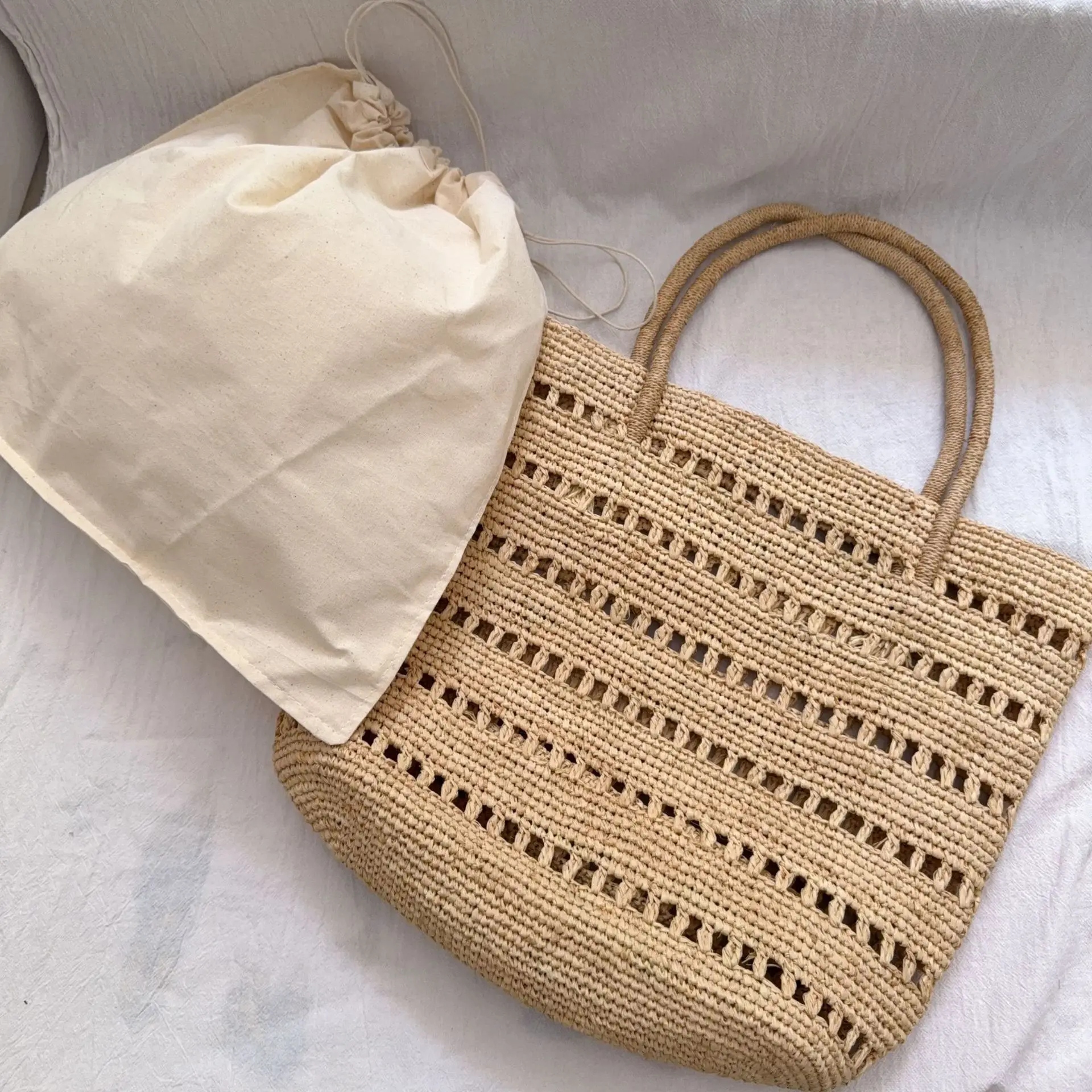 Hollow Out Casual Woven Shoulder Bag SummerBeach Handbag for Women Large Capacity Straw Weave Leisure Travel Bucket Bag