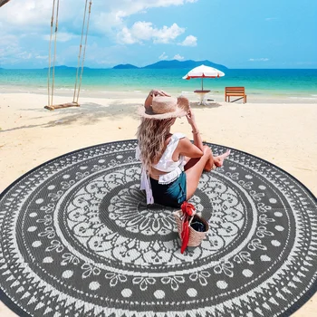 VIKAMA Outdoor Circular Coral Fleece Picnic & Camping Mat 1