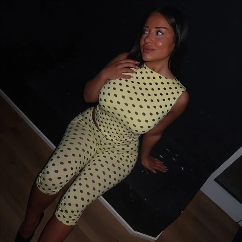 Yellow 02