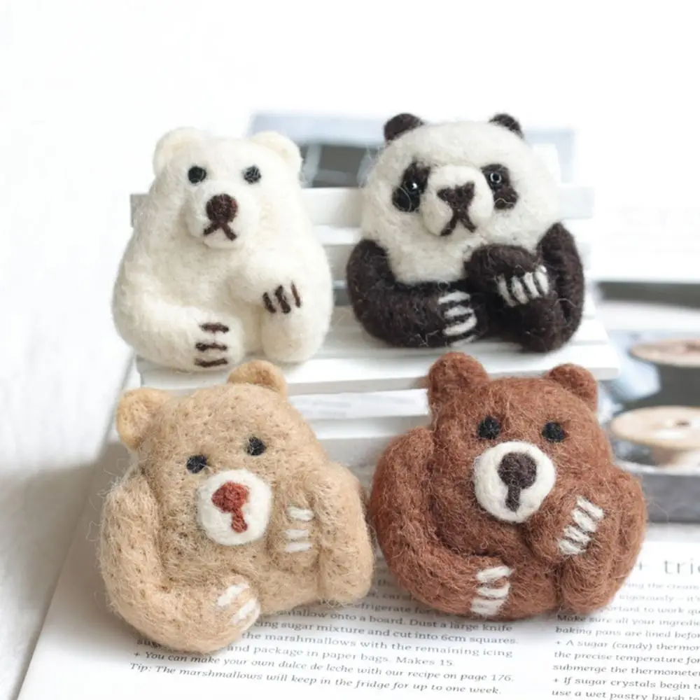 

Handmade Bag Pendant DIY Clothing Accessorie Wool Poked Stitch Cartoon Bear Plush Pin Brooch Badge
