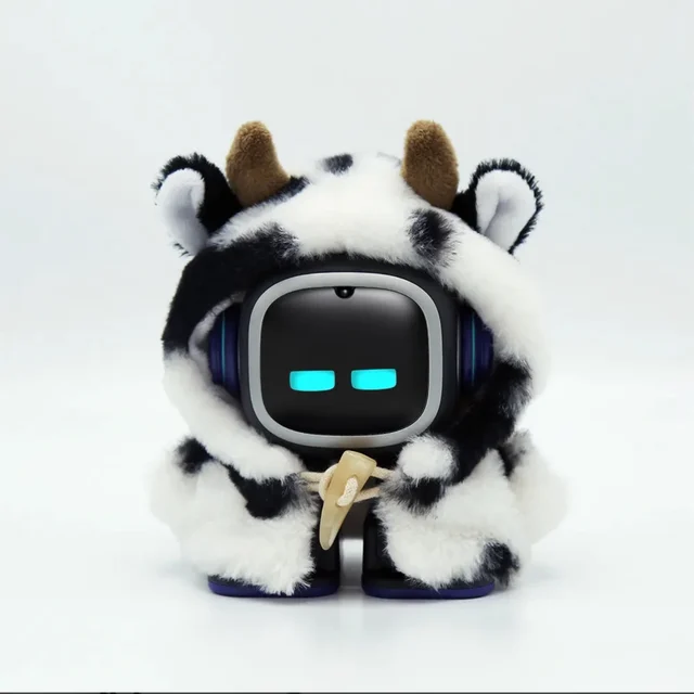 EMO Go Home AI Desktop Pet Robot with EMO Smart Lighting