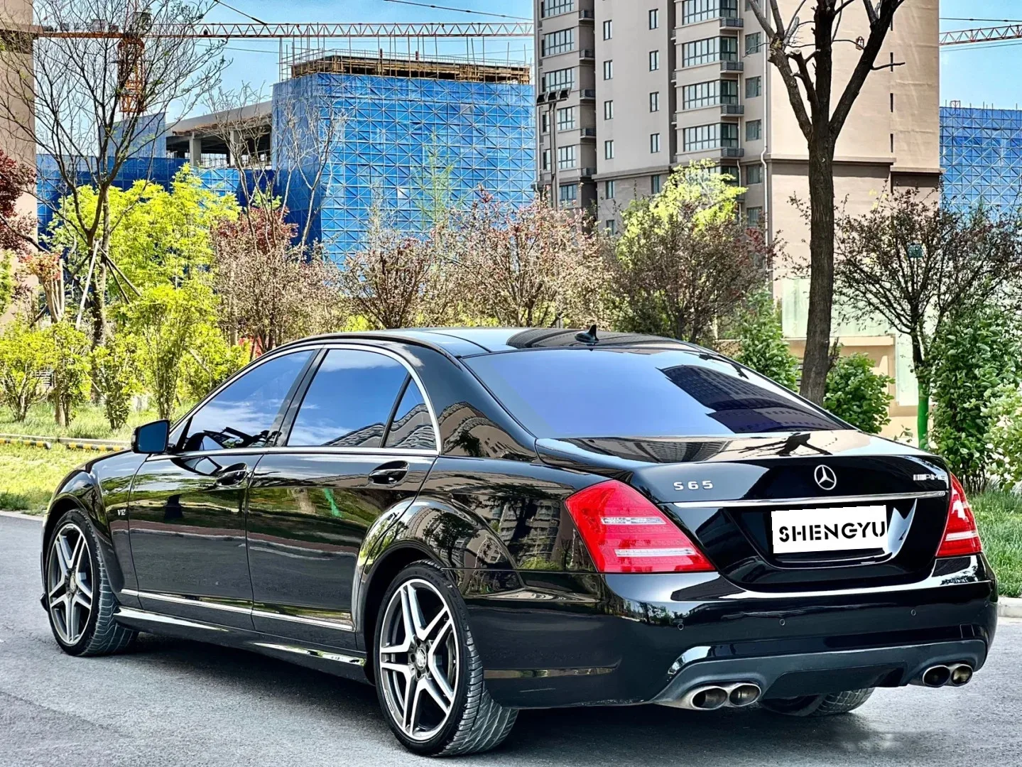 Car Accessory for Benz S-class W221 2007-2012 to S63 Amg Model Bodykit Include Front Rear Bumper with Grille,headlights