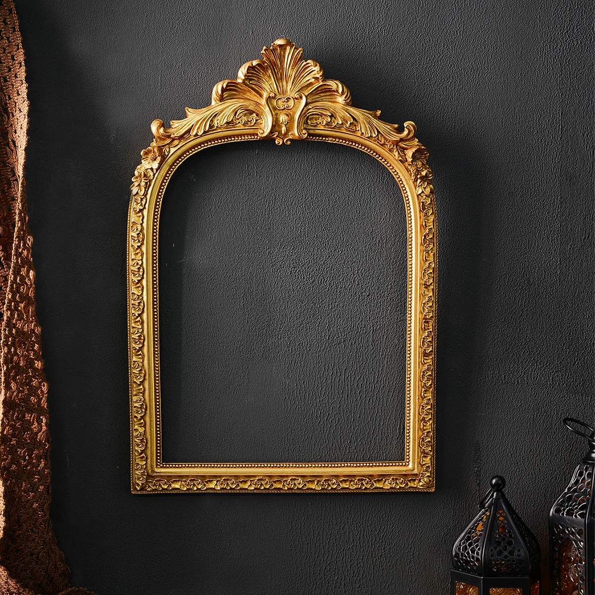 1PC, European-style three-dimensional patterned resin material, golden arched decorative prop frame body, home art pendant