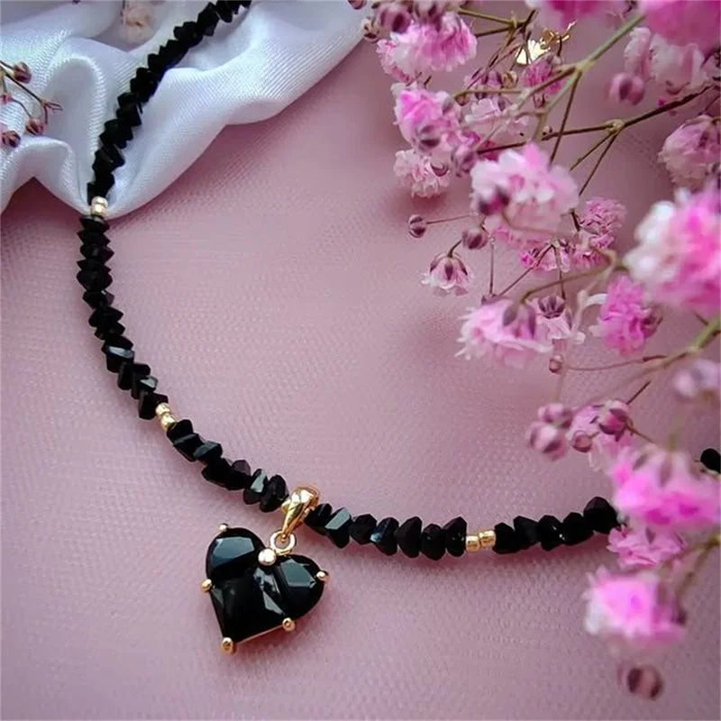Fashion Vintage Sexy Zircon Heart Pendant Necklace For