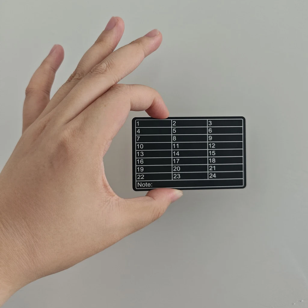 Um conjunto de carteiras frias de liga de alumínio adequadas para  armazenamento de senha de criptomoeda Bitcoin compatível com bip39 -  AliExpress