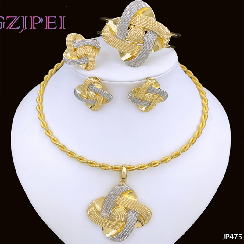 Orecchini Pendenti - STROILI - Leo Pizzo | Collezione AmoreOrecchini di bigiotteria pendenti a cuoreCollezione gioielli collana, donna, orecchini pendenti: prezzi