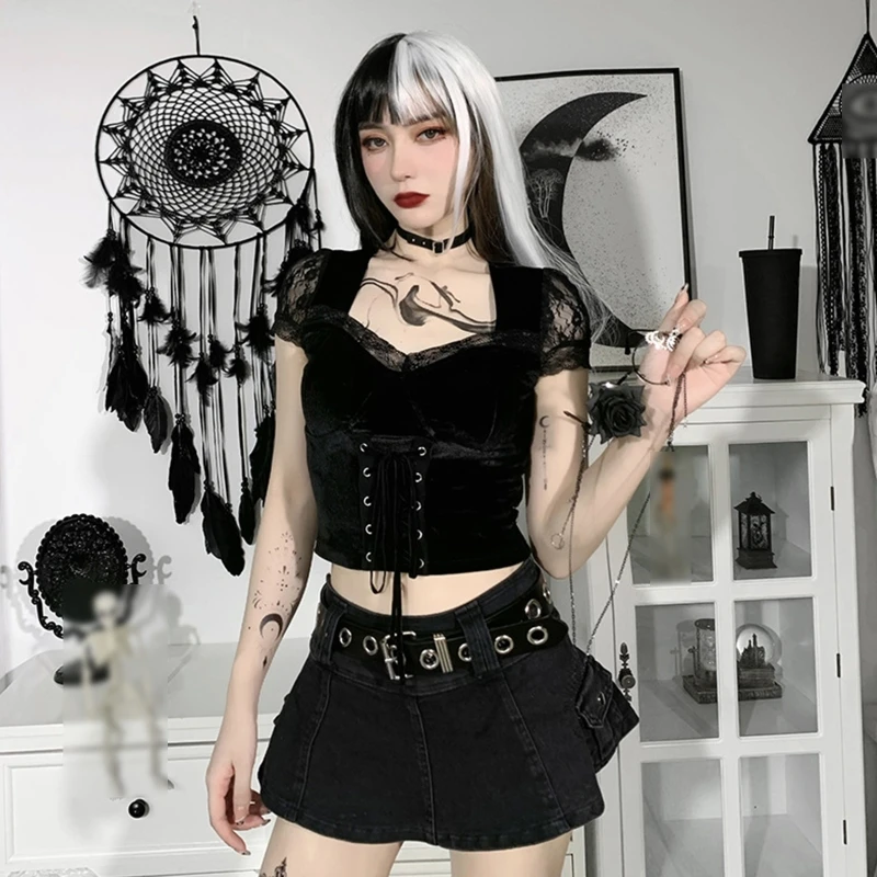 

Women Dark Gothic Lace Short Sleeve Crop Top Harajuku Vintage Sexy Square Neck T-Shirt Lace-Up Front