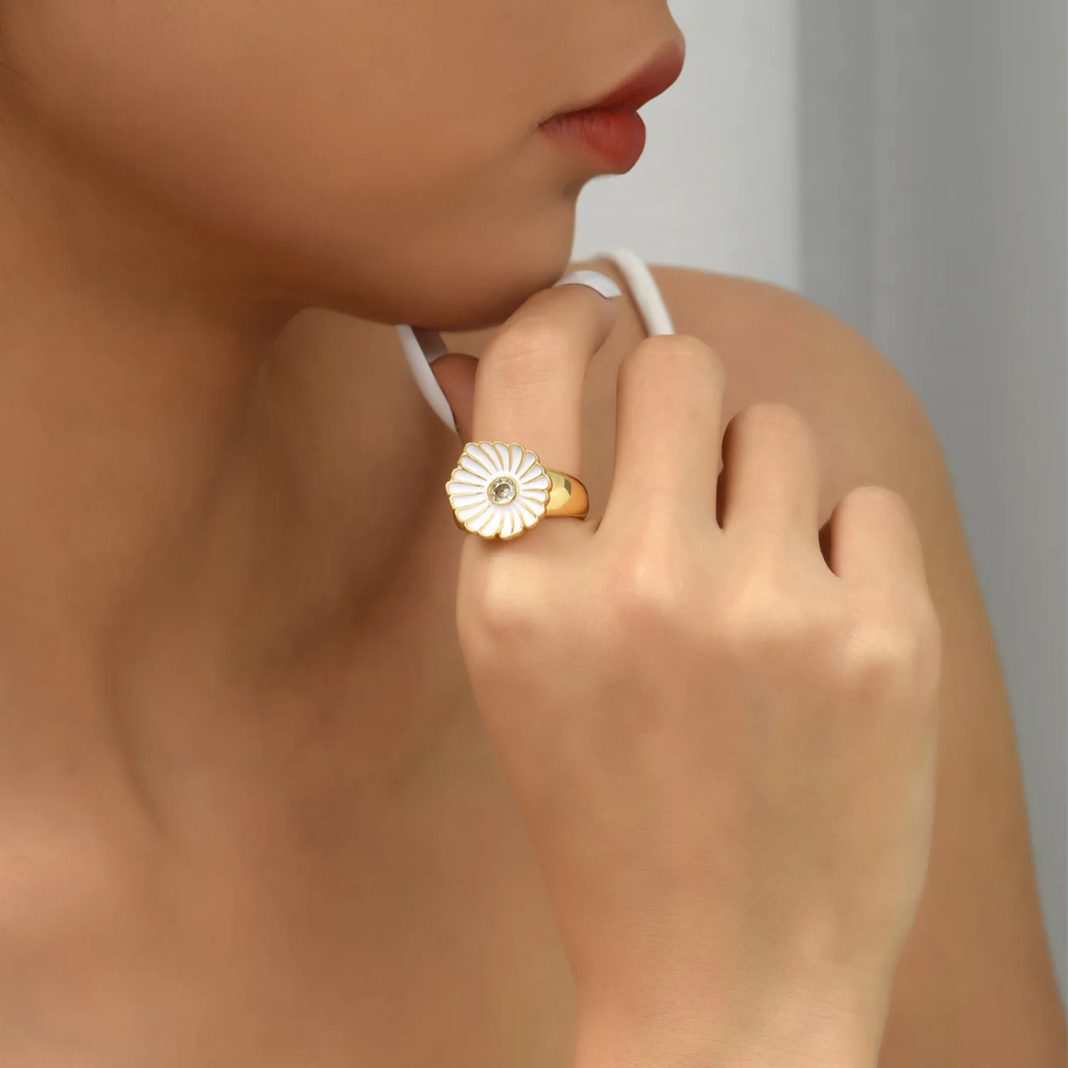 2021 INS Color Rainbow Fashion Rings For Women Finger Jewelry Clear CZ Colorful Neon Enamel Open Adjusted Dome Ring