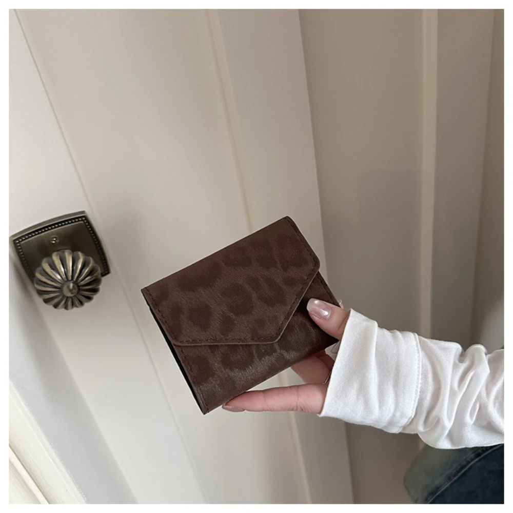 Modische Kartenhalter-Geldbörse mit Leopardenmuster für Damen, PU-Leder, schlankes Dreifach-Portemonnaie, Münzfach, Kreditkartenetui mit mehreren Fächern, Mini-Clutch-Tasche – Detail 14