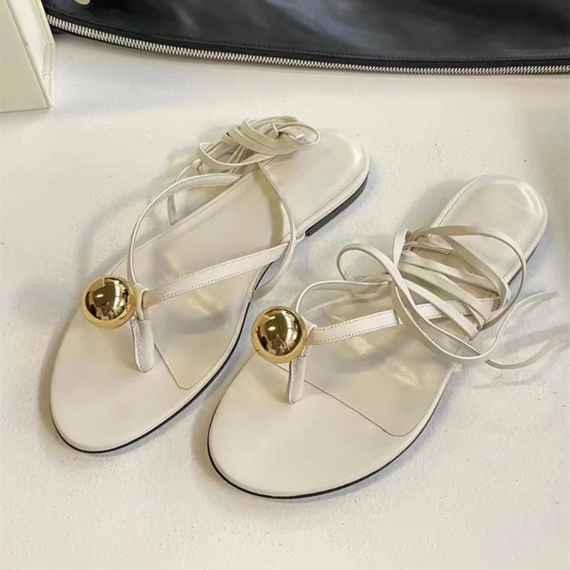 Niche Design Strap Wrapped Roman Sandals Women's Summer Flat Metal Ball Herringbone Pinch Toe Sandals