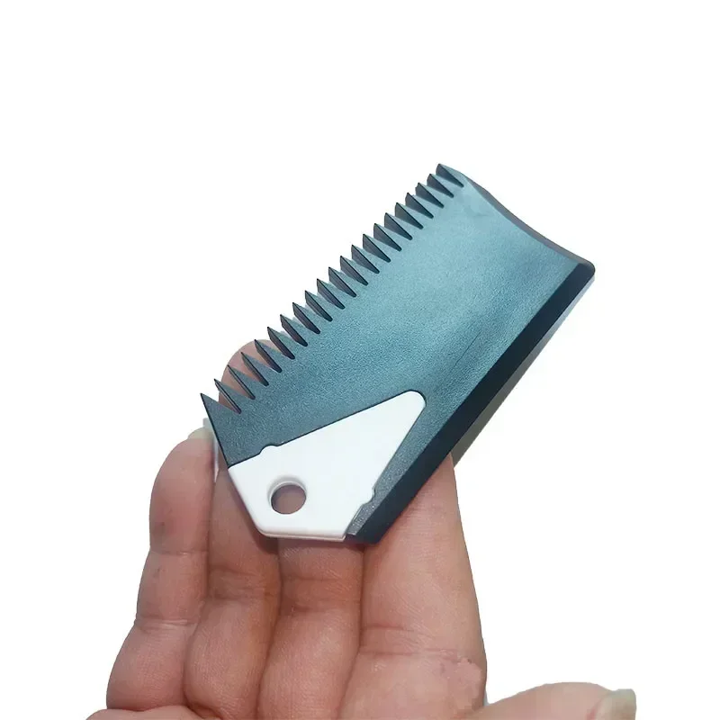 High Quality Plastic Surfboard Wax Comb SUP Wax Cleaner Remove With Fin Key Maintenance Safety Tool for Water Surfing Sport
