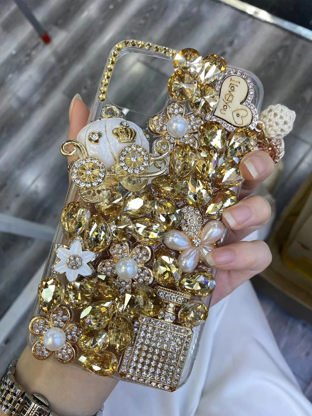 Luxury Rhinestone Diamond Phone Case for Samsung Galaxy S24 S20 Plus S21 FE S22 23Ultra Note20 10 Rhinestone Unique Cover Case
