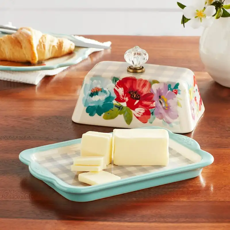 

Romance Butter Dish + Cream and Sugar Set
