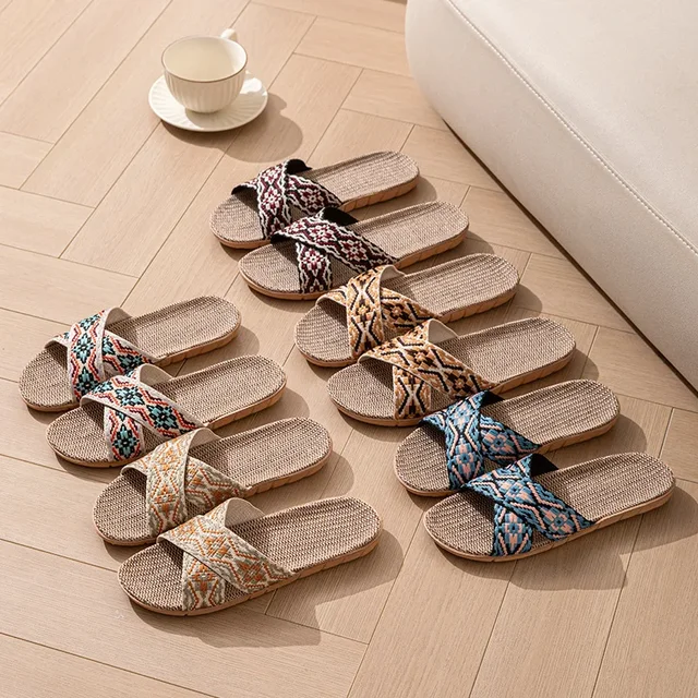 Open-Toe Crossed Linen Slippers for Couples Indoor Use - Image 4