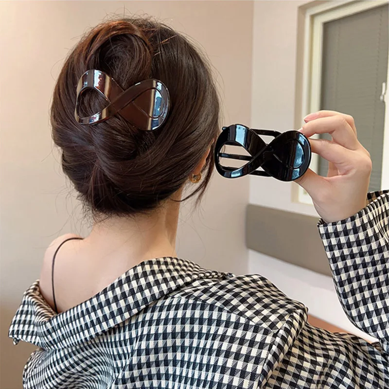 

Women Hair Clip Seamless Plastic Duckbill Claw for Women Large Hair Clamp Girls Simple Hairpins Styling Tools Hair Accessories