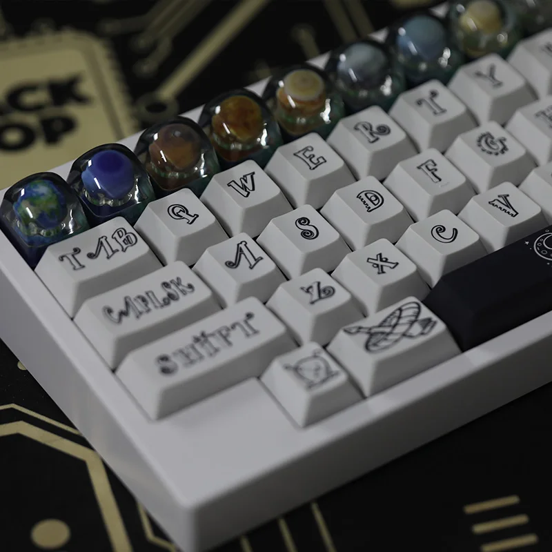 Lua Oito Planetas do Sistema Solar Keycaps 3d Resina Esc Translúcido Chaves Personalizadas para mx Teclado Mecânico Keycap - Imagem 5