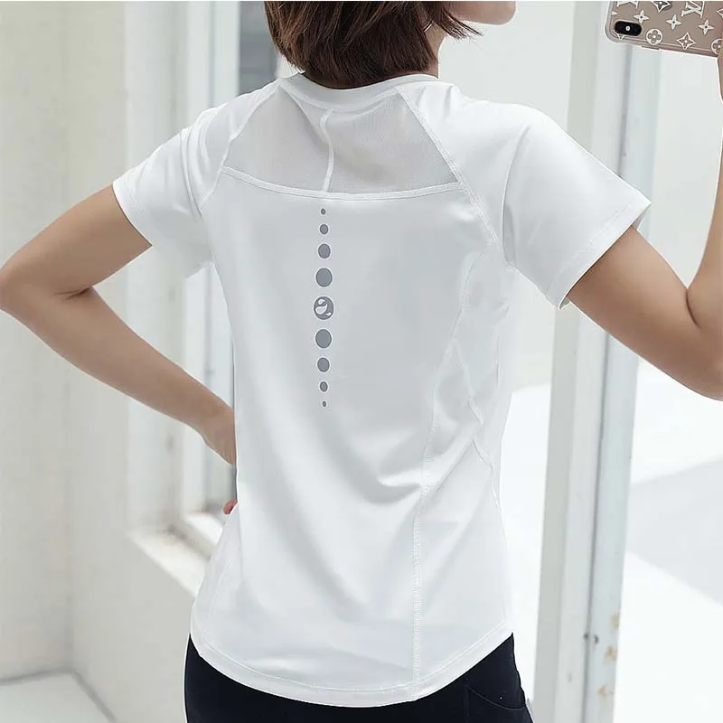 

Ladies Fitness Running Quick-drying Breathable Reflective Sports Short Sleeve Yoga T-Shirt Seamless Workout White Black Women