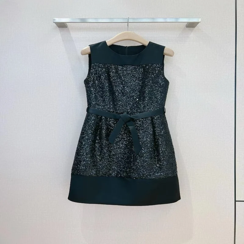 

Summer 2024 New Fashion Runway Dresses Women O-Neck Sleeveless Sequins Black Belt Mini Sexy Ladies Dress Vestido