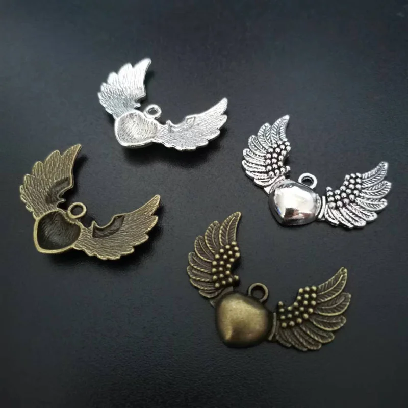 

20pcs 33*27mm Alloy Antique Silver Plating Angel Wing With Heart Charms Pendant For Jewelry Making