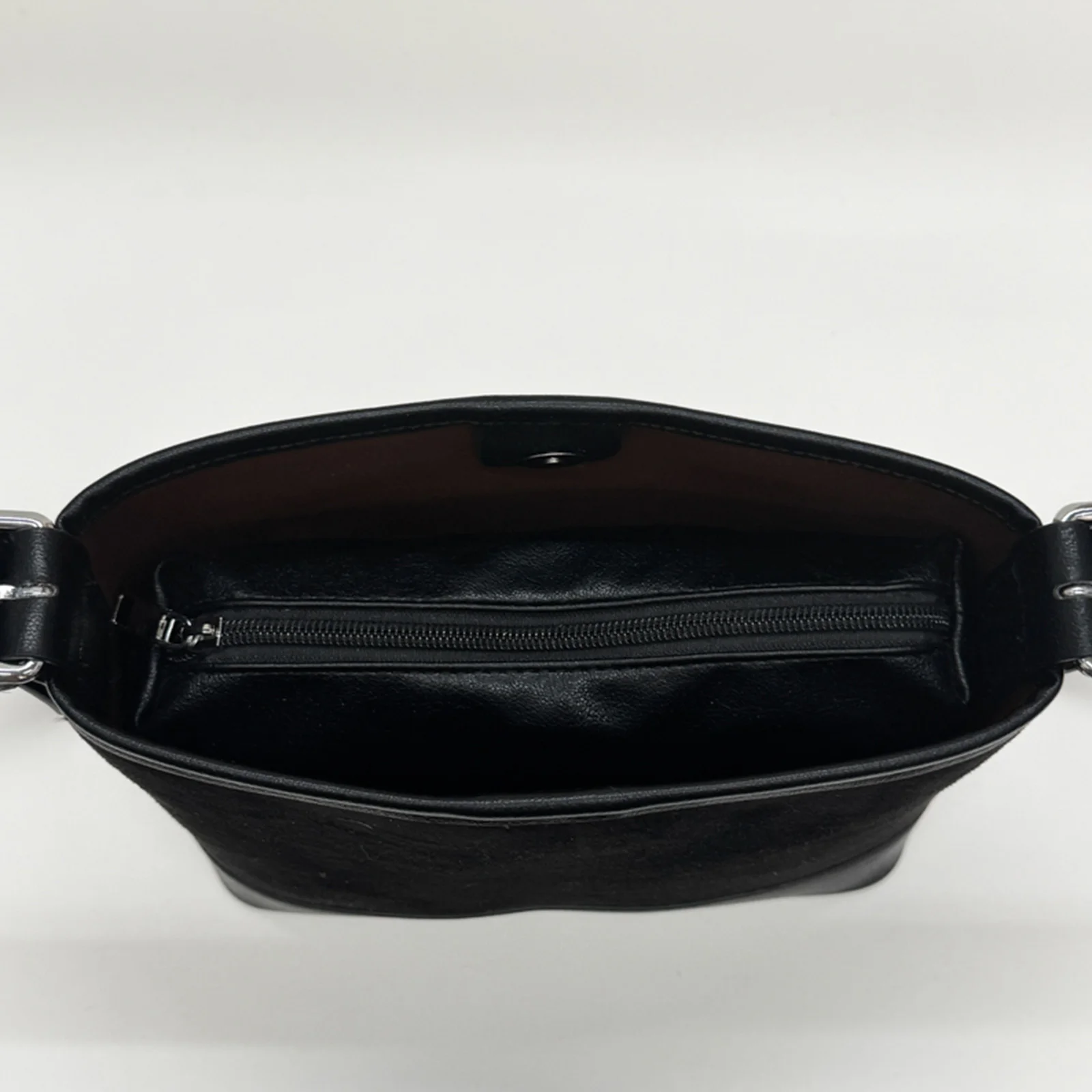 Women Girls PU Leather Bucket Shoulder Bags with Zipper Underarm Shoulder Bag Patchwork Shoulder Bag for Dating School Shopping