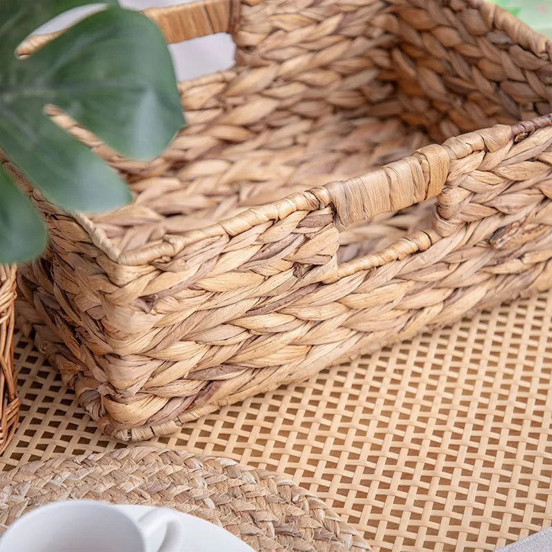 Handmade Calabash Grass Woven Storage Basket Decorative Organizer for Toys Cosmetics Sundries Snacks Lightweight Wicker